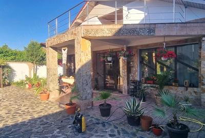 Casă cu Teren 1400 Mp în Central - 6