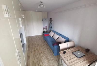 Apartament cu 2 camere decomandat în Soarelui