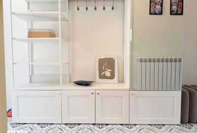 Apartament cu 3 camere semidecomandat în Central