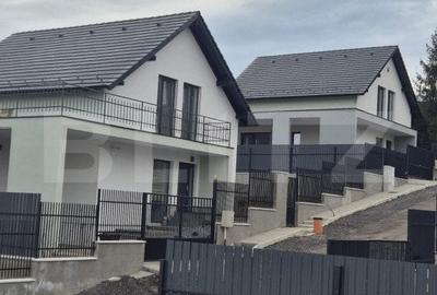 Casă individuală cu 4 camere cu Canalizare în Sâncraiu de Mureș