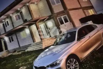 Casă cu 8 camere cu Teren 200000 Mp în Central - 2
