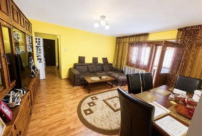 Apartament cu 2 camere semidecomandat în Rovine - 4
