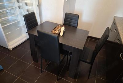 Apartament cu 2 camere semidecomandat în Păcii