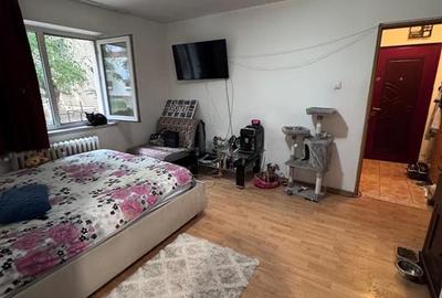 Apartament cu 2 camere semidecomandat, mobilat în Berceni