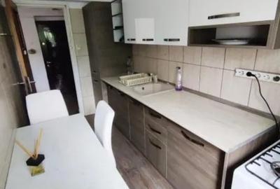 Apartament cu 3 camere decomandat în Dristor - 3