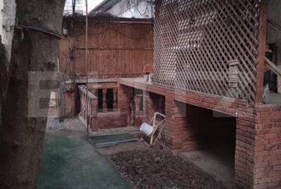 Casă cu 4 camere cu Teren 739 Mp în Dâmbu Pietros - 8
