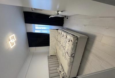 Apartament cu 3 camere decomandat în Exterior Vest