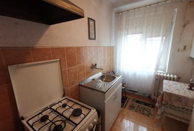Apartament cu 3 camere în Central - 3