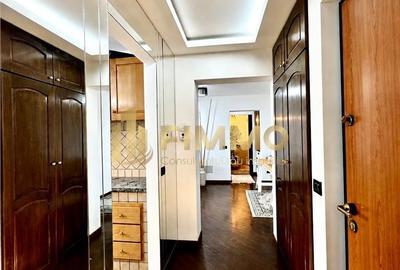 Apartament cu 3 camere semidecomandat în Ultracentral