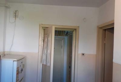 Apartament cu 2 camere semidecomandat în Central - 3