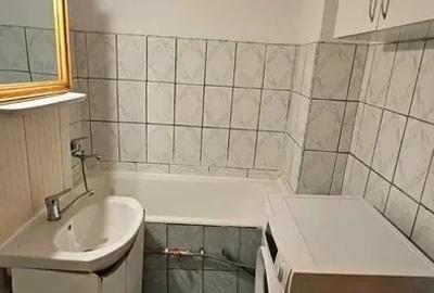Apartament cu 3 camere decomandat în Alexandru cel Bun - 4