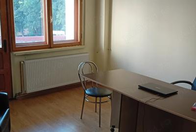 Apartament cu 2 camere decomandat în Traian