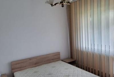 Apartament cu 2 camere decomandat în Micro 16 - 2