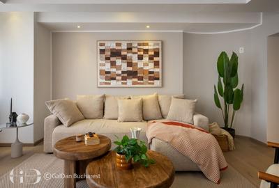 Apartament cu 4 camere, mobilat în P-ța Romană