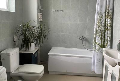 Casă cu 4 camere în Sălicea