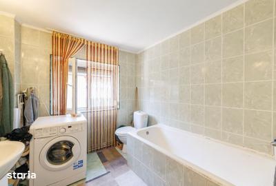 Casă cu 3 camere cu Teren 634 Mp în Central