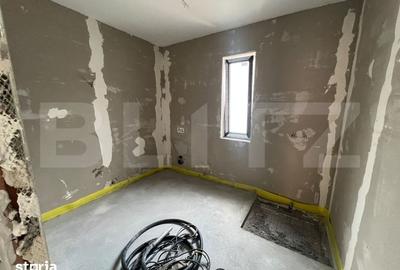 Casă cu 4 camere cu Teren 460 Mp în Central