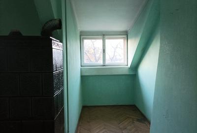 Apartament cu 3 camere semidecomandat în Central - 4