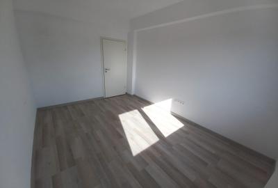 Apartament cu 3 camere decomandat în Sânpetru - 4