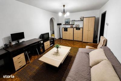 Apartament cu 2 camere semidecomandat în Central