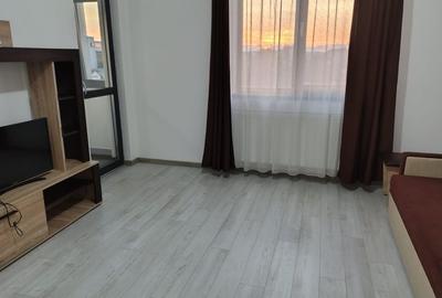 Garsonieră decomandată în Central - 7