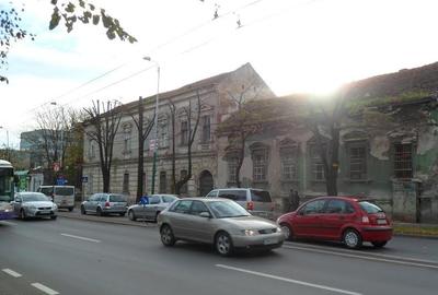 Casă cu 50 camere cu Teren 1200 Mp în Central - 2