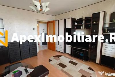 Apartament cu 2 camere decomandat în Titan