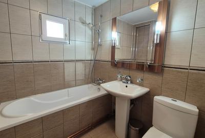 Apartament cu 3 camere decomandat în P-ța Unirii - 17
