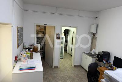 Spațiu comercial, de 60 mp, în Șelimbăr