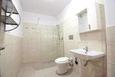 Apartament cu 3 camere semidecomandat, mobilat în Florești - 10