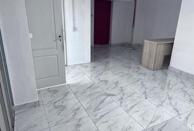 Spațiu comercial, de 210 mp, în Central