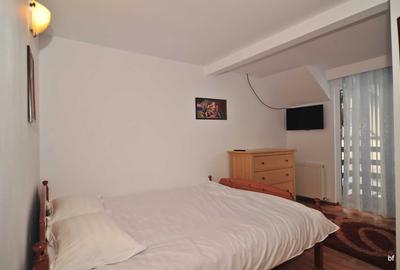 Casă cu 4 camere cu Teren 1000 Mp în Central - 2