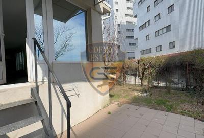 Apartament cu 3 camere decomandat, mobilat în Faleza Nord - 1