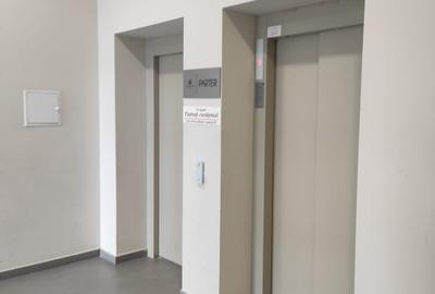 Apartament cu 2 camere decomandat în City Park Mall - 2
