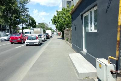 Spațiu comercial, de 20 mp, în Uverturii