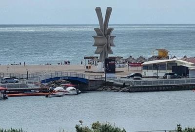Apartament cu 3 camere decomandat în Ultracentral