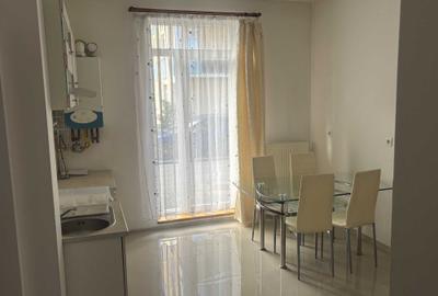 Apartament cu 3 camere decomandat în Turnișor - 3
