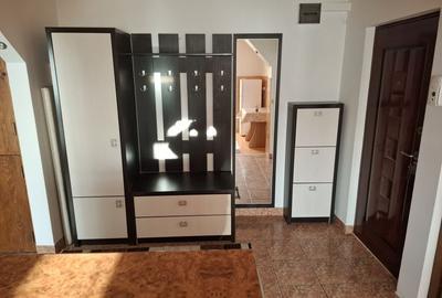 Apartament cu 2 camere decomandat în Sfântu Ilie