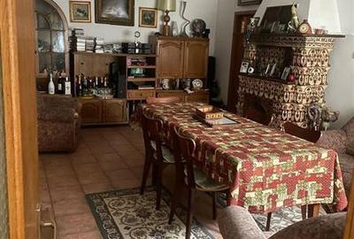 Casă individuală cu 4 camere cu Teren 240 Mp în Central