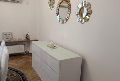 Apartament cu 4 camere decomandat, mobilat în Victoriei - 9