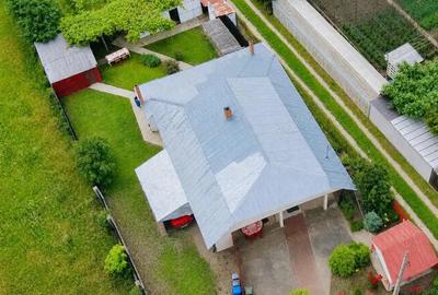 Casă cu Teren 838 Mp în Dobreni - 1