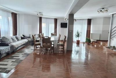 Casă cu 4 camere în Tureac
