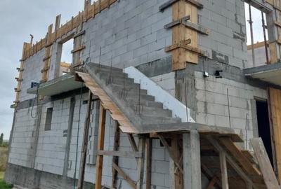 Casă cu 4 camere în Eforie