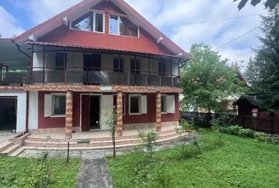 Casă cu Teren 1153 Mp în Solca - 12