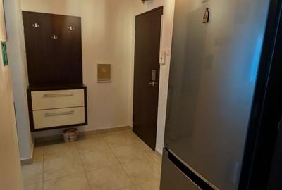 Apartament cu 2 camere semidecomandat în Drumul Carului