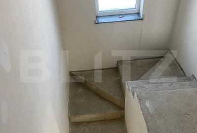 Duplex cu 4 camere cu Canalizare în Exterior Sud - 4