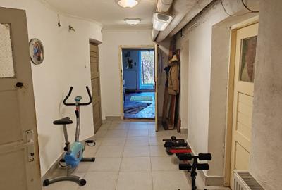 Apartament cu 3 camere decomandat în Central - 15
