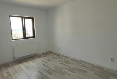 Apartament cu 2 camere decomandat în Lunca Cetățuii