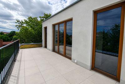Casă individuală cu 12 camere cu Teren 550 Mp în Central - 20