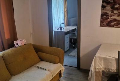 Apartament cu 2 camere decomandat în Piața Armatei